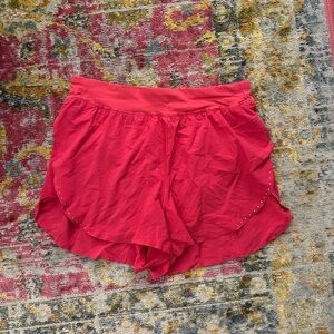 Lululemon Find Your Pace Shorts Size M